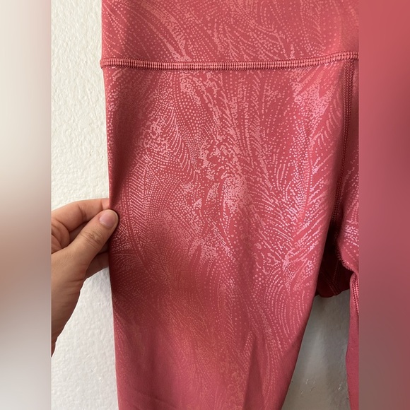 Lululemon Wunder Under High Rise Legging 28" Pink Shiny Pattern Women's Size 6 - Picture 5 of 12